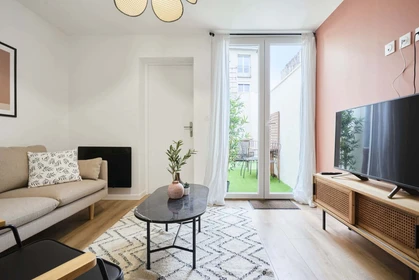 Özel oda konumu 34 Rue Gaston Moutardier, 80000 Amiens, France, 13 23 görüntüsü