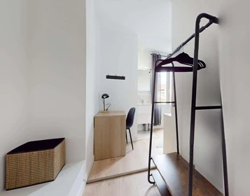 Prywatny pokój 10 Rue de Dijon, 33100 Bordeaux, France, obraz 2 22