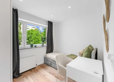 Habitación privada en Bruno-Walter-Ring 24, 81927 München, Germany, imagen 5 de 17