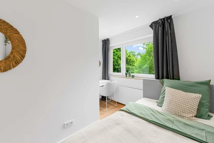 Habitación privada en Bruno-Walter-Ring 24, 81927 München, Germany, imagen 7 de 17