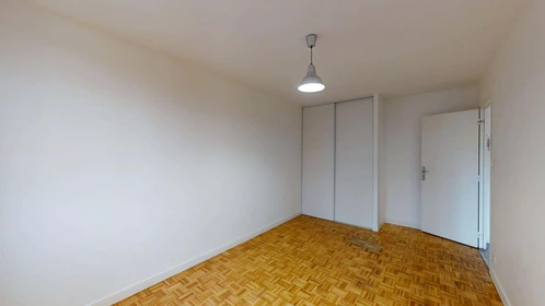 Apartamento inteiro em 4 Rue Honoré Daumier, 38400 Saint-Martin-d'Hères, France, imagem 20 de 29