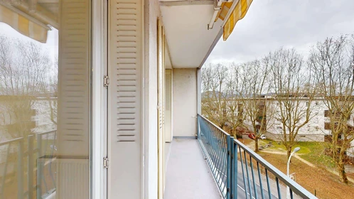 Apartamento inteiro em 4 Rue Honoré Daumier, 38400 Saint-Martin-d'Hères, France, imagem 24 de 29
