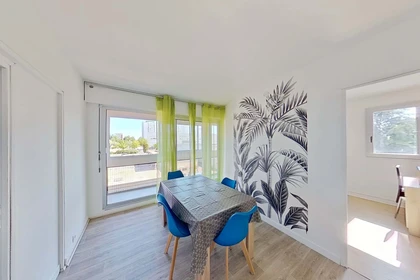 Habitación privada en 11 Rue de Provence, 86000 Poitiers, France, imagen 8 de 12