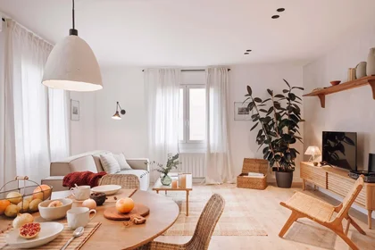 Dairenin tamamı konumu Carrer de Verdi, 225, Gràcia, 08024 Barcelona, Spain, 6 20 görüntüsü