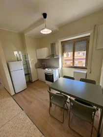 Private room at Piazza San Giovanni Bosco, Don Bosco, image 7 of 10