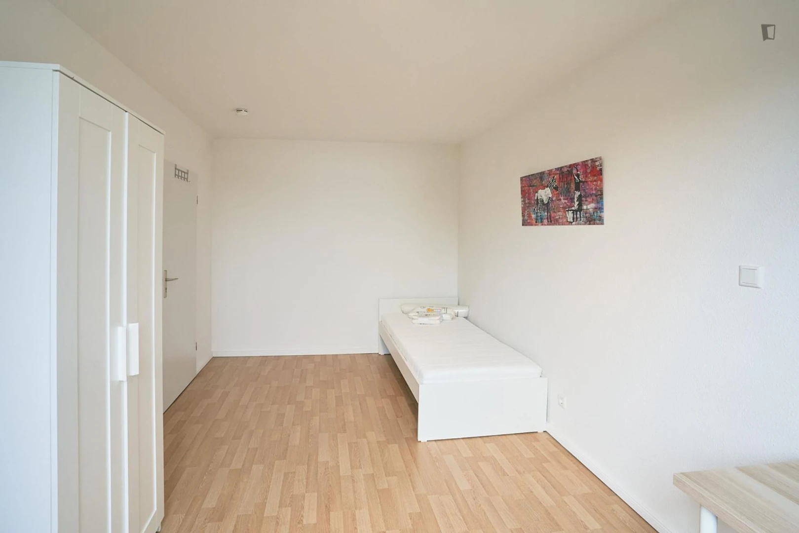 Preisgünstiges Studentenzimmer in günstiger Lage in