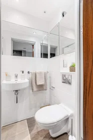 Studio in residence at Windsor Ln, Cardiff CF10 3DE, United Kingdom, image 6 of 6