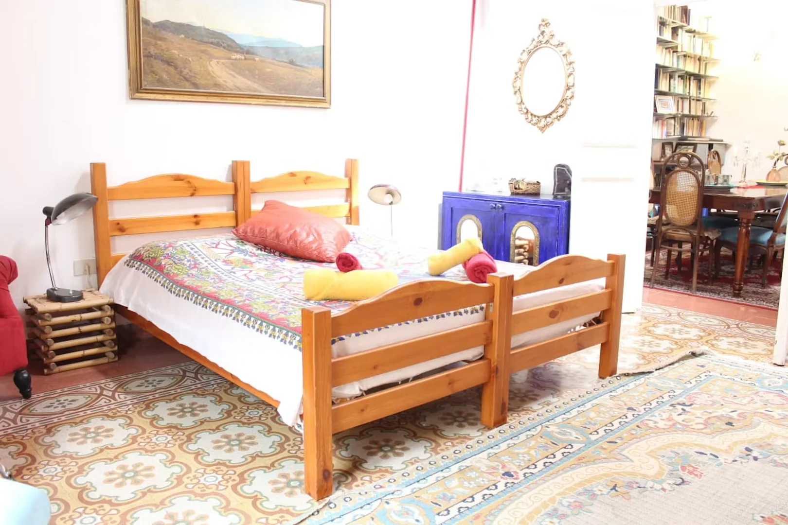 Habitación estudiantil económica con ubicación conveniente en 