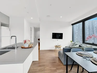 Chambre privée en résidence à 145 Berkeley St, Melbourne VIC 3000, Australia, image 14 de 15