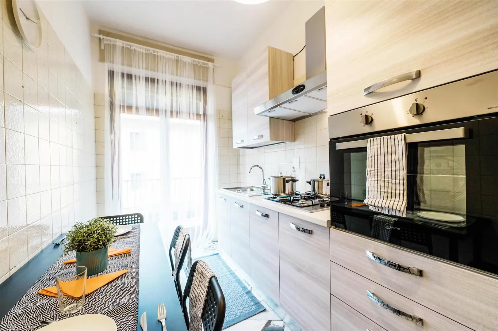Affordable room for students with ample lighting in 