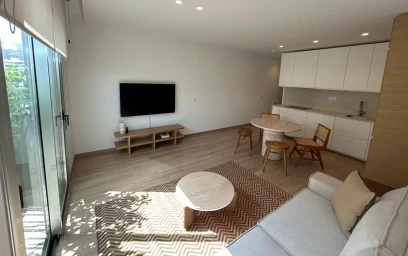 Logement entier à Calle Cebrián, Canalejas, image 2 de 8
