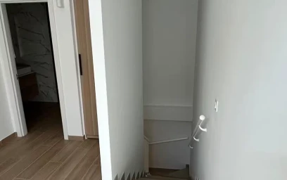 Logement entier à Calle Cebrián, Canalejas, image 4 de 8