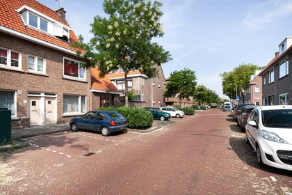 Shared room at Beetsstraat, Laak, image 1 of 10