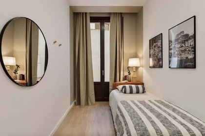 Logement entier à Carrer de les Jonqueres, 9, Ciutat Vella, 08003 Barcelona, Spain, image 22 de 35