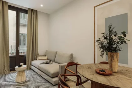 整套公寓 在 Carrer de les Jonqueres, 11, Ciutat Vella, 08003 Barcelona, Spain, 29的图像10