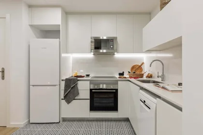 Dairenin tamamı konumu Carrer de les Jonqueres, 9, Ciutat Vella, 08003 Barcelona, Spain, 10 29 görüntüsü