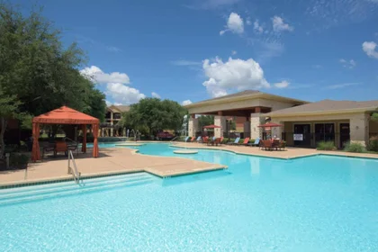 Estudio en residencia en 4600 Elmont Dr, Austin, TX 78741, United States, imagen 21 de 49