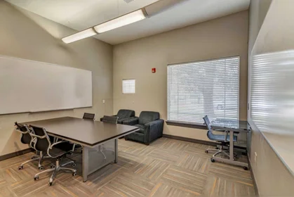 Estudio en residencia en 4600 Elmont Dr, Austin, TX 78741, United States, imagen 41 de 49