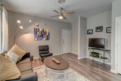 Estudio en residencia en 4600 Elmont Dr, Austin, TX 78741, United States, imagen 49 de 49