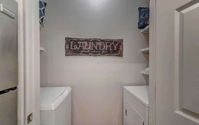 Stüdyo daire Ikamet yerinde konumu 4600 Elmont Dr, Austin, TX 78741, United States, 6 49 görüntüsü
