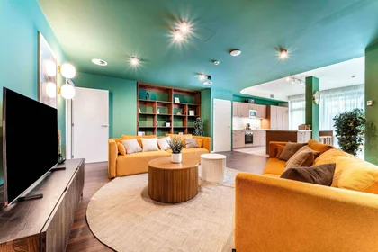 Appartamento intero in Rue Neerveld, immagine 3 di 16