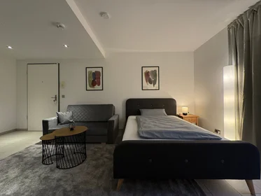 Private room at Degenfeldstraße, image 4 of 16