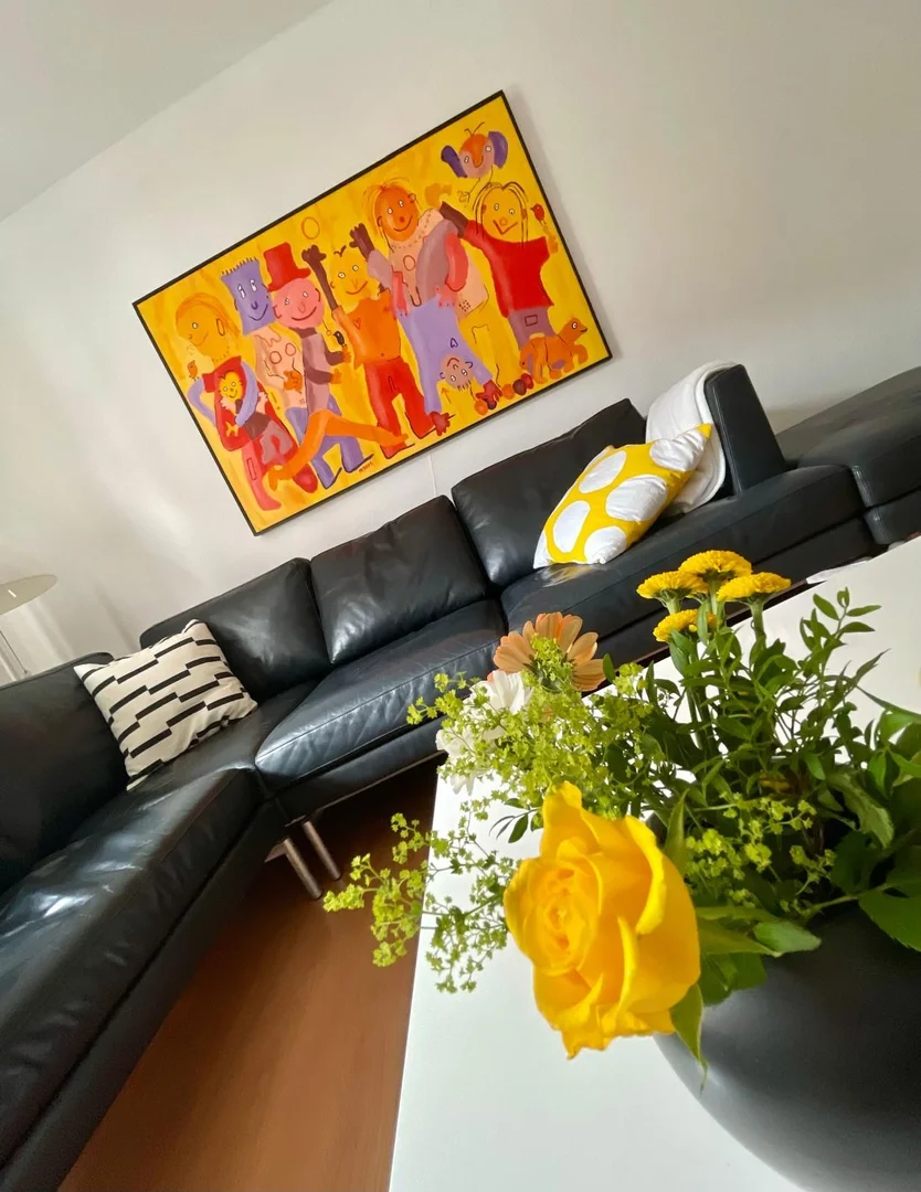 Habitación estudiantil económica con ubicación conveniente en 