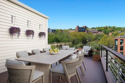 Alojamiento entero en 50, Leo Birmingham Pkwy., Unit 510, Brighton, Boston, MA, 02135, imagen 1 de 10