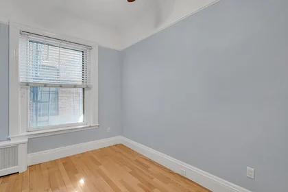 Studio in residence at 290, Commonwealth Ave., Unit 24, Back Bay, Boston, MA, 02115, image 9 of 32