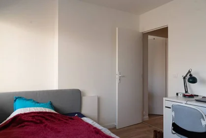 Quarto privado em Noisy-le-grand, 93160, imagem 15 de 22