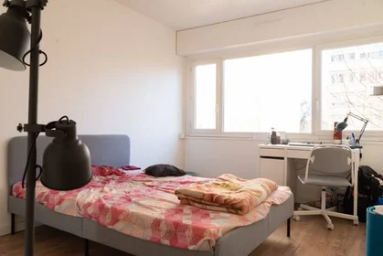 Quarto privado em Noisy-le-grand, 93160, imagem 8 de 22
