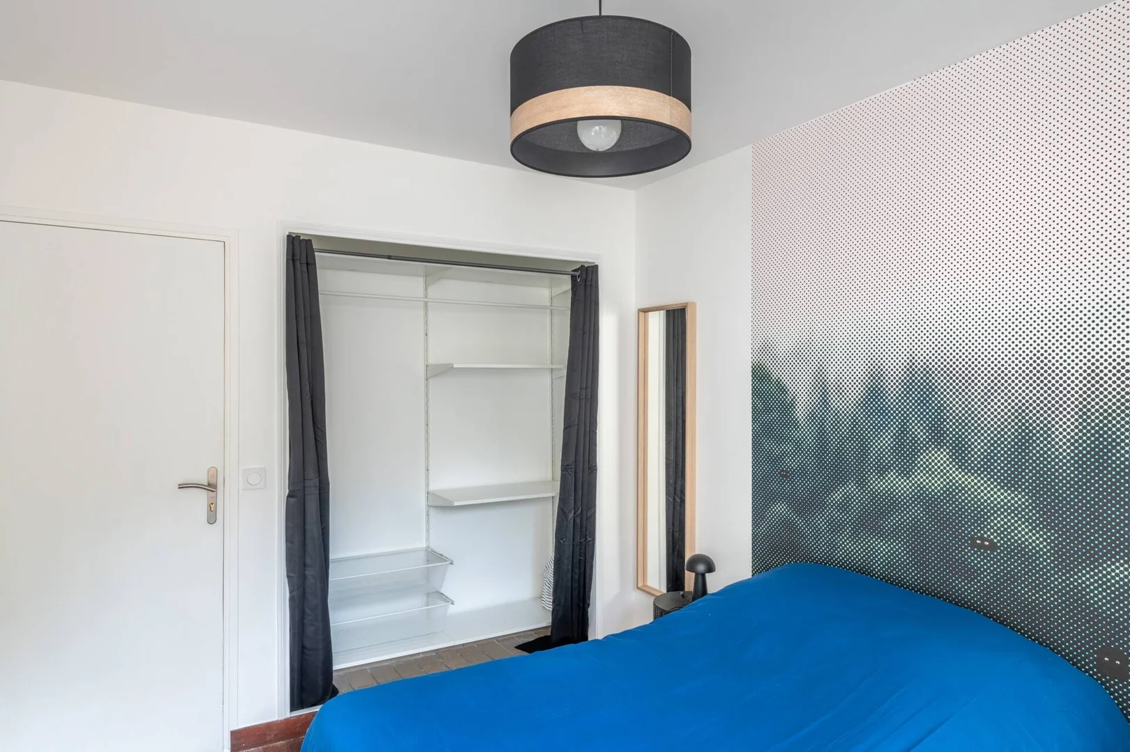 Quarto acolhedor para estudantes disponível em 