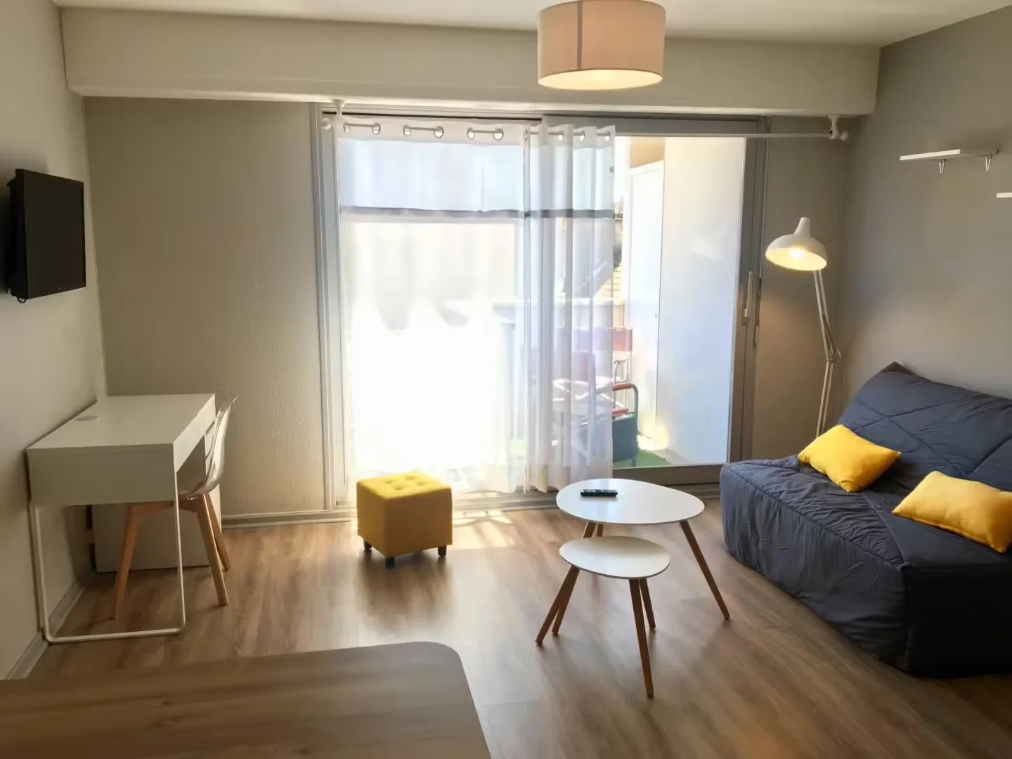 Chambre à louer dans un appartement d'étudiant à , entièrement meublée