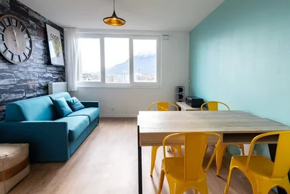 私人房间 在住宅内 在 Saint-Martin-le-Vinoux, 38950, 21的图像6
