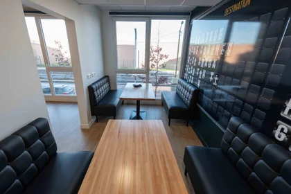 Quarto privado em residência em Orly, 94310, imagem 13 de 19