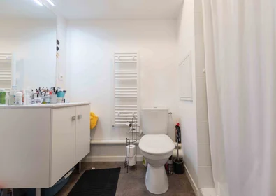 Quarto privado em residência em Orly, 94310, imagem 10 de 19