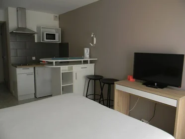 Chambre privée en résidence à Aix-en-Provence, 13540, image 4 de 17