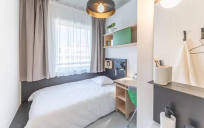 Privatzimmer im Wohnheim in der Noisy-le-Grand, 93160, bild 1 von 49