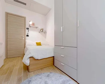 Private room at 16, Via Carlo Pedrotti, Torino, 10152, image 2 of 19