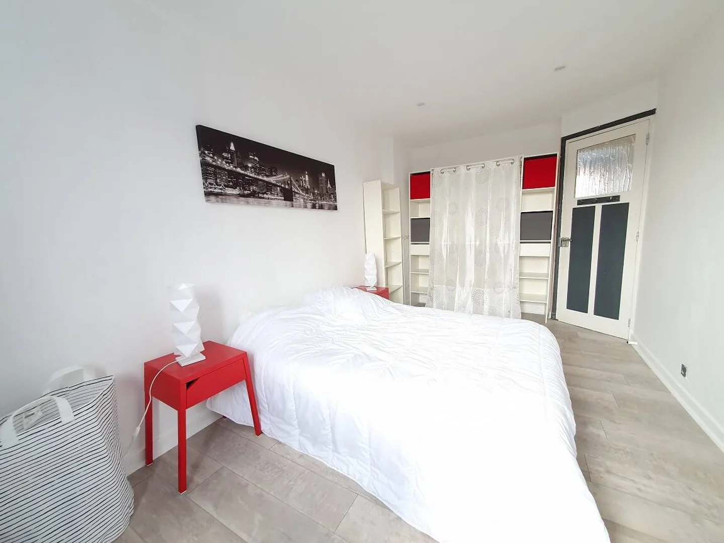 Chambre d'étudiant confortable et spacieuse dans 