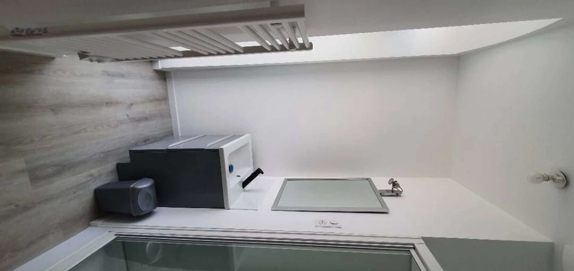 Habitación para estudiantes en  con área de estudio y facilidades compartidas