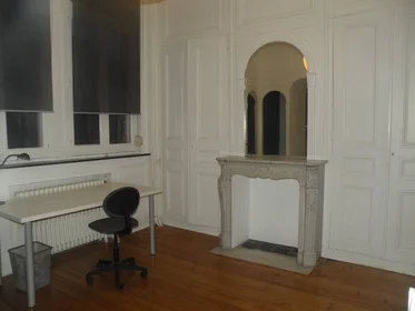 Private room at Roubaix, 59100, image 1 of 10