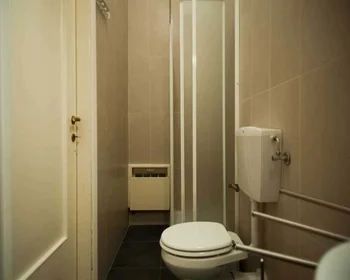 Özel oda konumu Piazza Manfredi Azzarita, 4, 40122 Bologna BO, Italy, 28 29 görüntüsü