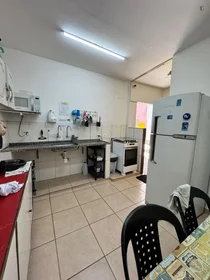 Stanza privata in Rua Senador Milton Campos, immagine 5 di 15