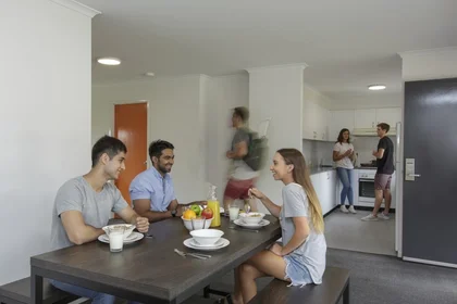 Quarto privado em residência em 122 Culloden Rd, Marsfield NSW 2122, Australia, imagem 14 de 22