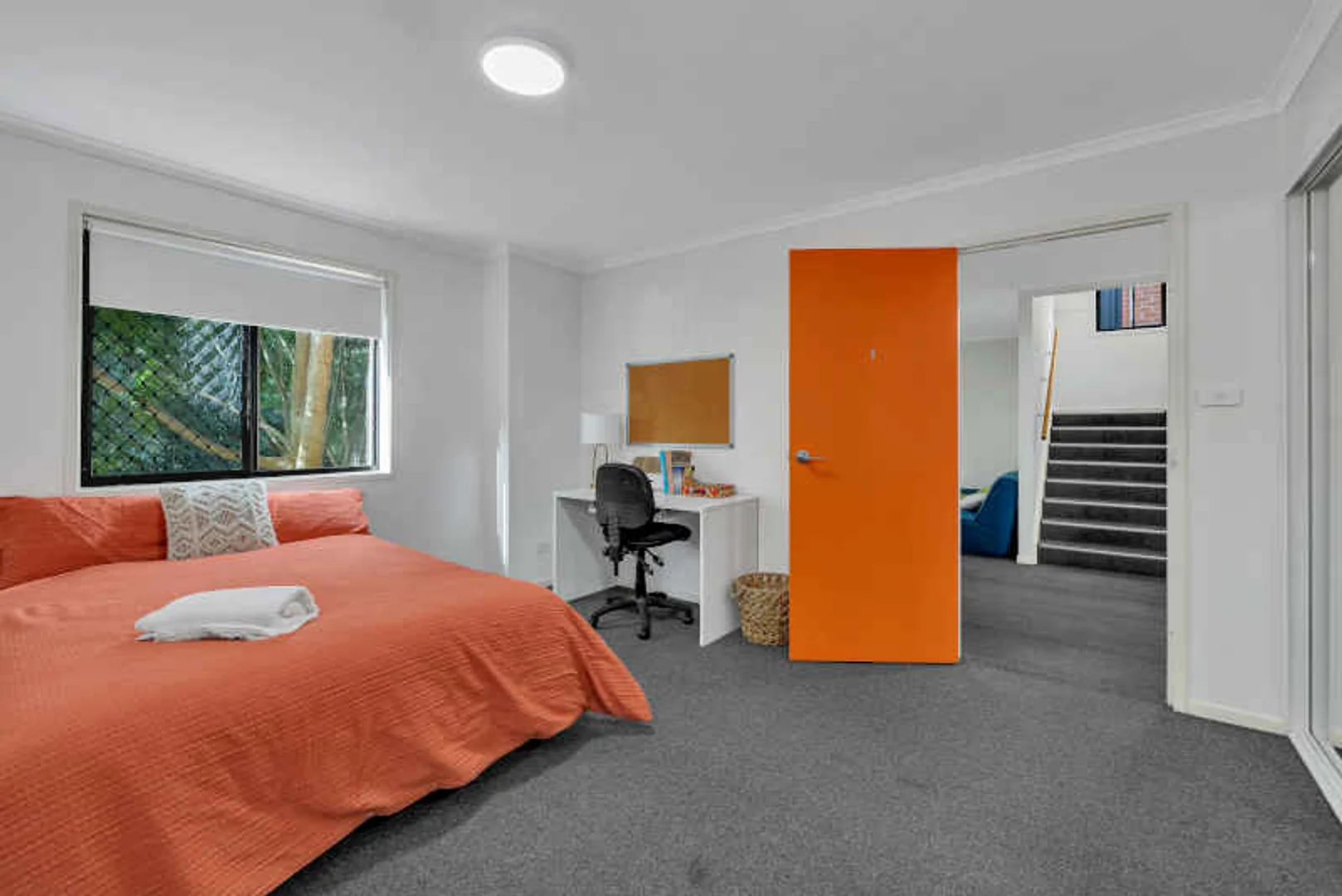 Habitación estudiantil económica con ubicación conveniente en 