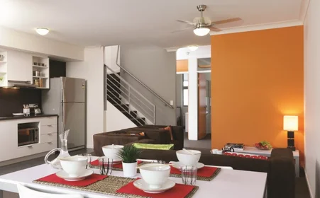 Quarto privado em residência em 122 Culloden Rd, Marsfield NSW 2122, Australia, imagem 8 de 22