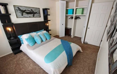 Entire fully furnished flat in {area}