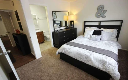 Moderne und helle Wohnung in {area}