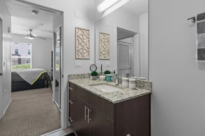 Całe miejsce w rezydencji 201 W Glenn Ave, Auburn, AL 36830, USA, obraz 38 49